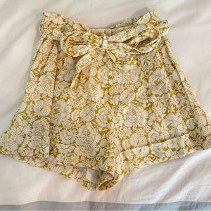 Floral Yellow Women's Shorts